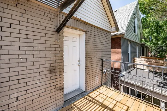 Additional image 40 of 18 Barnesdale Ave