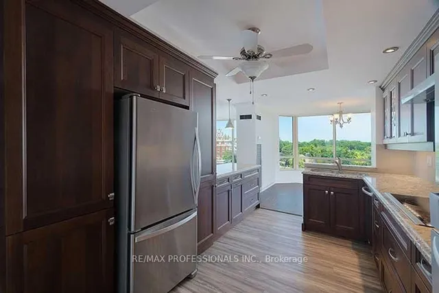 Additional image 11 of 1300 Islington Ave Unit 702