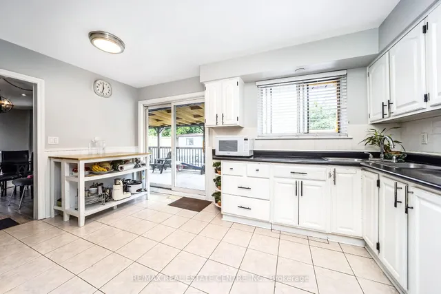 Additional image 18 of 9 Watson Cres