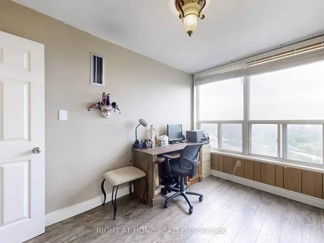 Additional image 30 of 85 Emmett Ave Unit 2303