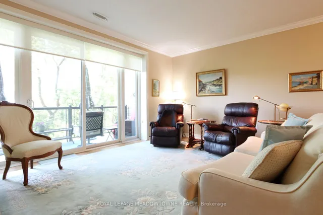 Additional image 10 of 33 Whitmer St Unit 318