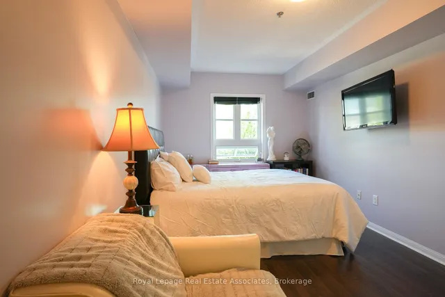 Additional image 17 of 60 Baycliffe Cres Unit 207