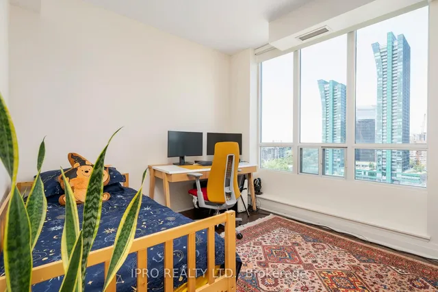 Additional image 19 of 1 Avondale Ave Unit 902