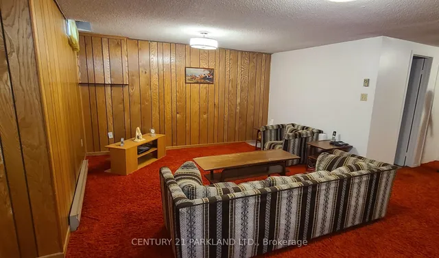 Additional image 15 of 42 Antibes Dr