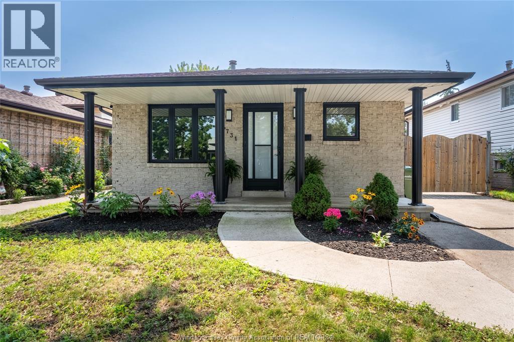 4731 THERESA|Windsor, Ontario N8T3M6