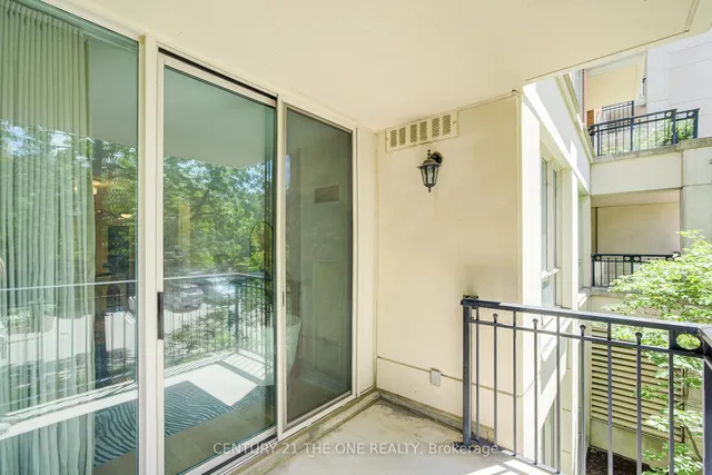 Additional image 18 of 38 William Carson Cres Unit 202