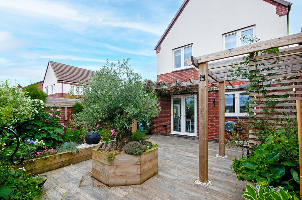 Additional image 24 of Hawksbeard Close, Barley Fields