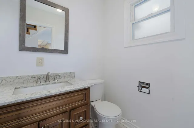 Additional image 11 of 66 Inniscross Cres