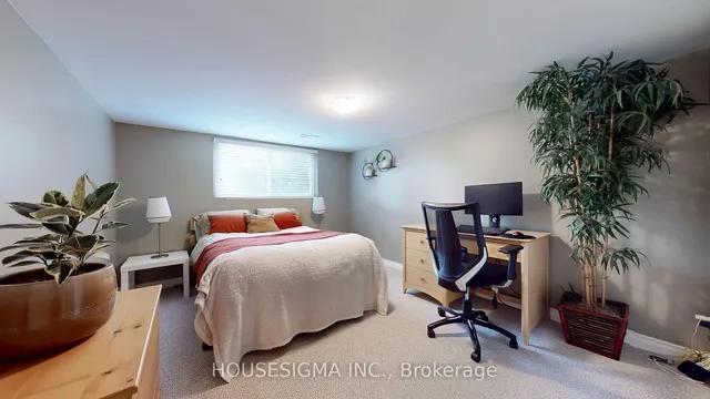 Additional image 23 of 641 Glen Moor Cres