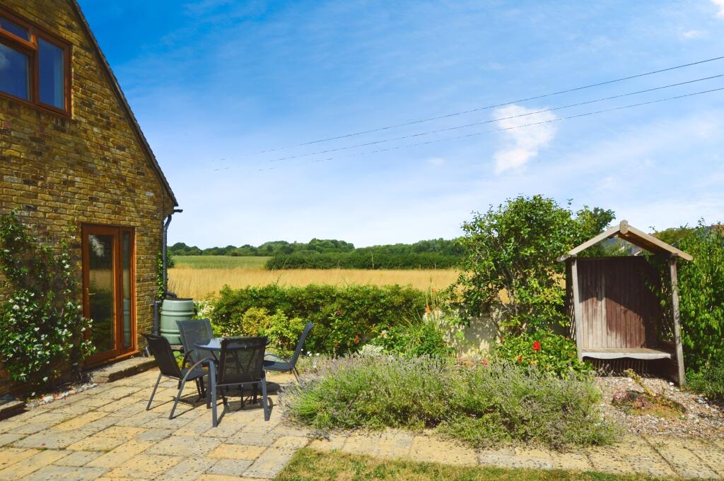 Additional image 5 of Roestock Lane, Colney Heath, AL4