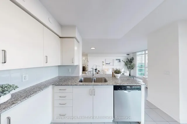 Additional image 19 of 215 Sherway Gardens Rd Unit 2202