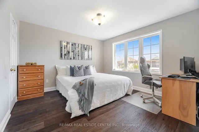 Additional image 32 of 20 Stillman Dr