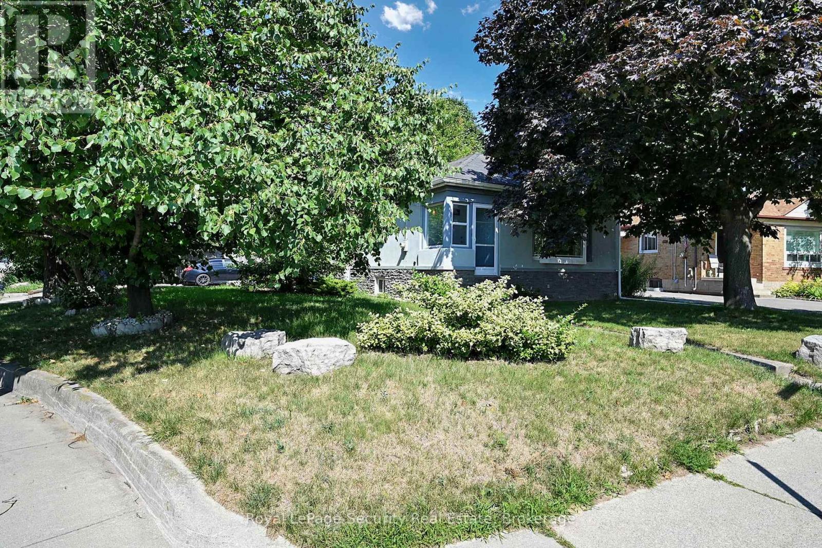 Property image for 109 WESTHEAD ROAD|Toronto (Alderwood), Ontario M8W4S6