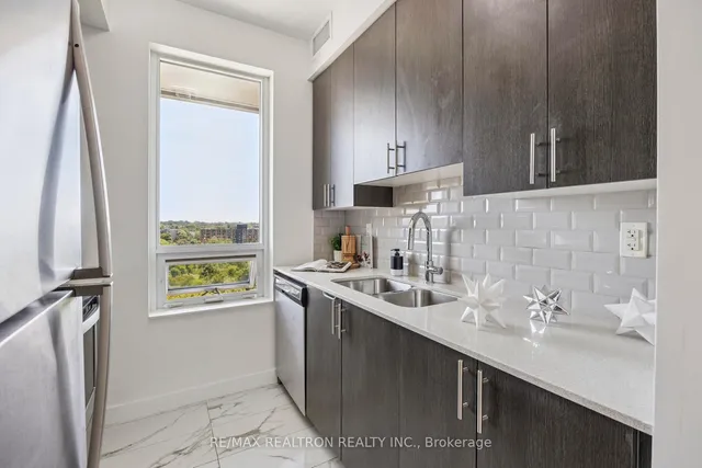 Additional image 19 of 1346 Danforth Rd Unit 1005