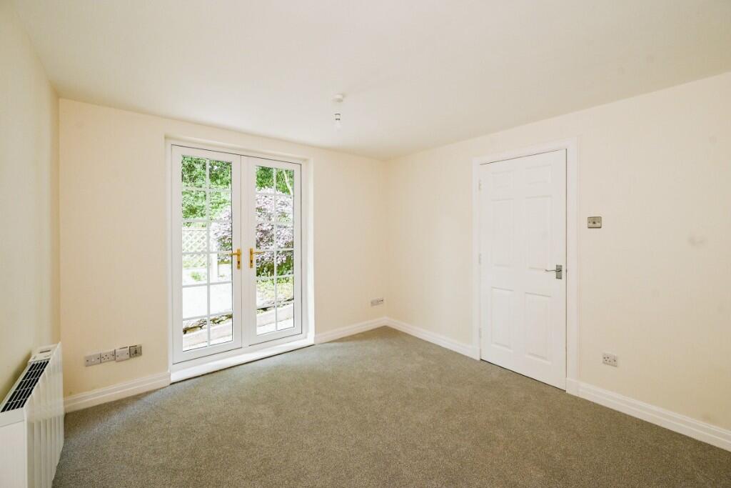 Additional image 10 of Farley Lane, B62