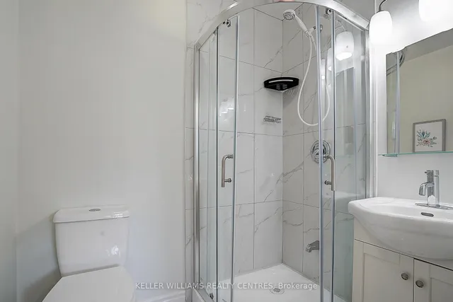 Additional image 38 of 77 Glenstroke Dr