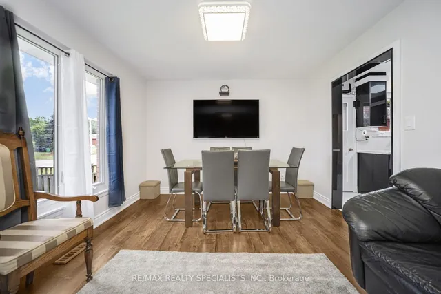 Additional image 7 of 2 Dunster Cres