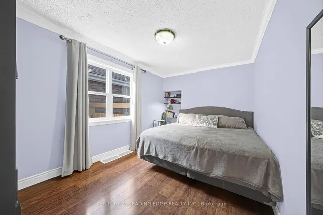 Additional image 32 of 215 Wexford Ave