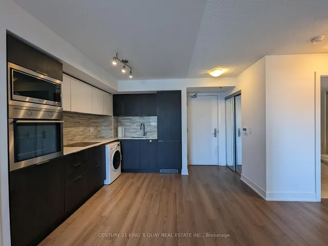 Additional image 6 of 318 Richmond St Unit 606