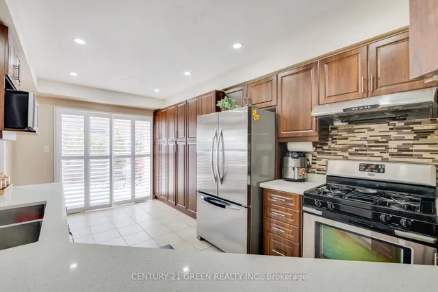 Additional image 25 of 1107 Barr Cres