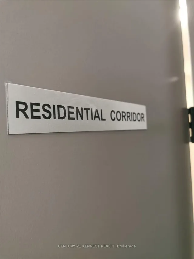 Additional image 31 of 60 George Butchart Dr Unit TH 3