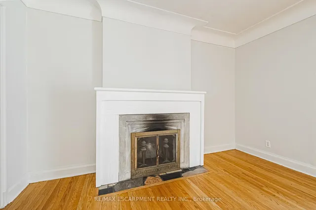 Additional image 6 of 972 Kingsway Dr