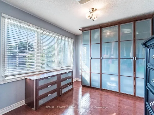 Additional image 21 of 1206 Glenashton Dr