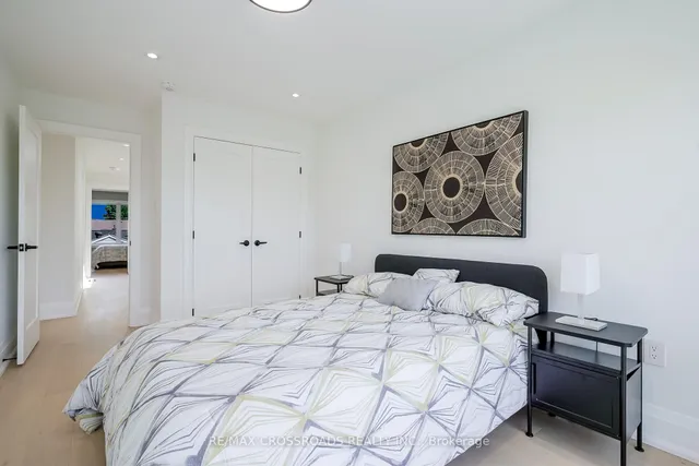 Additional image 30 of 106 Park St