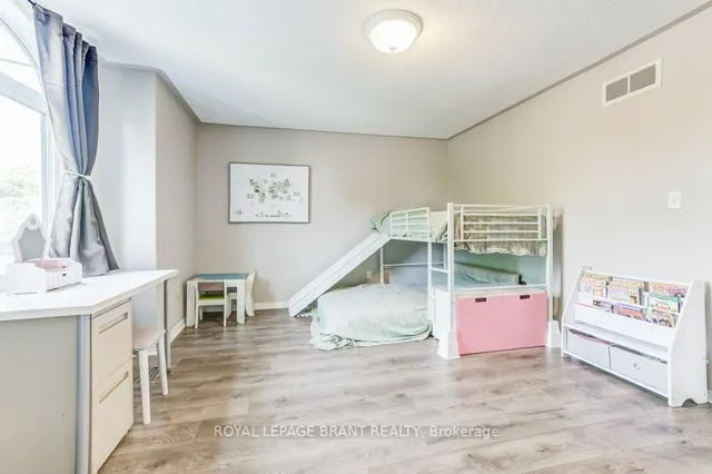 Additional image 16 of 4102 Foxwood Dr