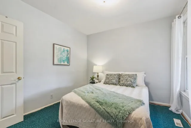 Additional image 36 of 54 Neapolitan Dr