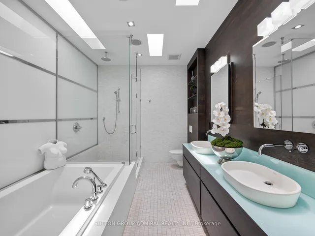 Additional image 43 of 416 Roselawn Ave