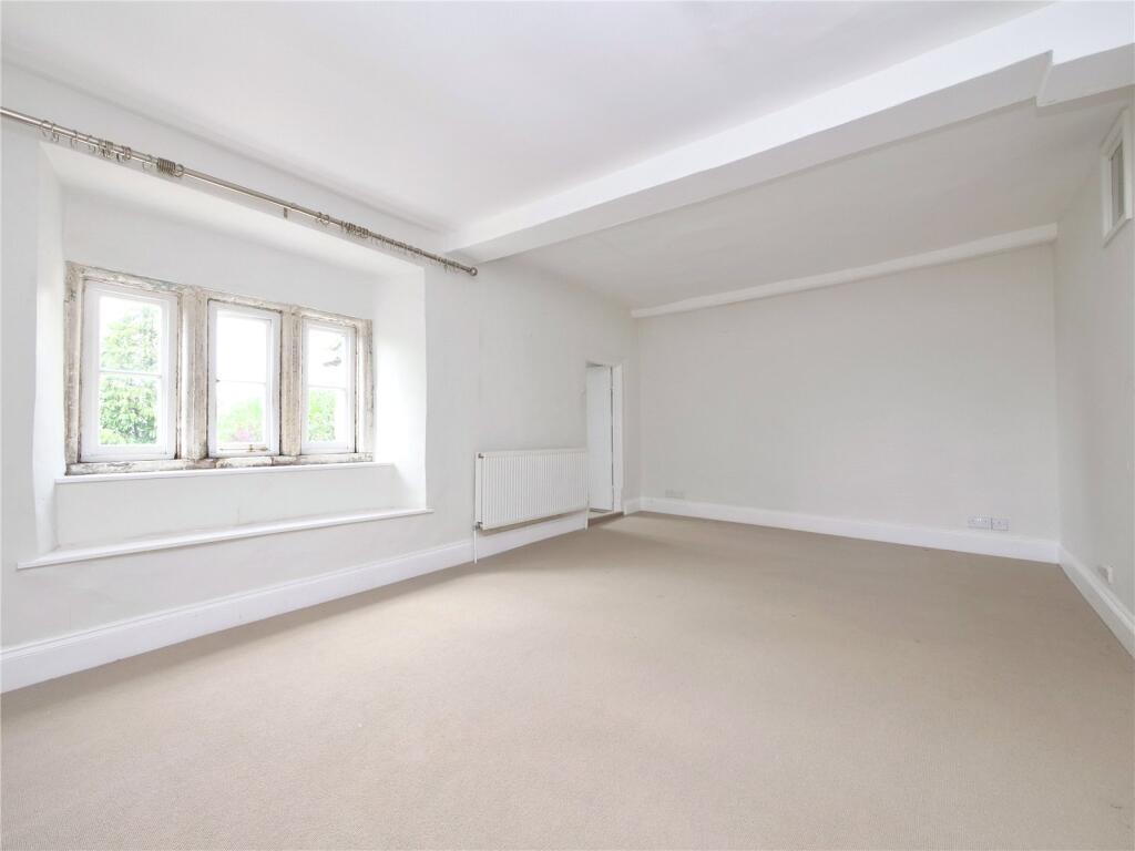 Additional image 9 of Wellow - Six Bedroom Farmhouse to rent