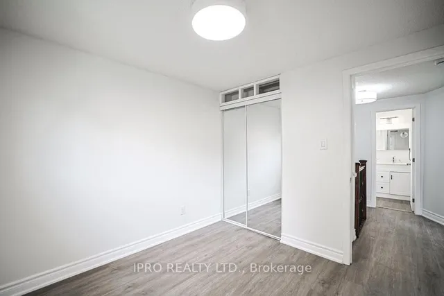 Additional image 10 of 38 Roehampton Cres