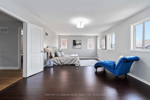 Additional image 23 of 286 FERNFOREST Dr