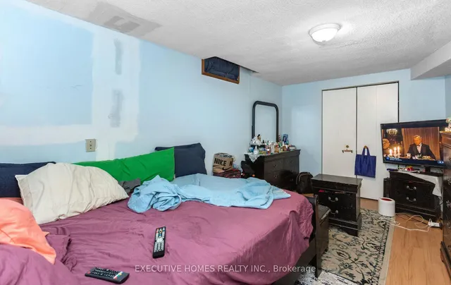 Additional image 30 of 161 Kingsbridge Garden Circ