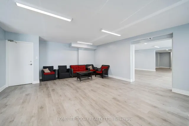 Additional image 9 of 180 Markham Rd Unit 1405