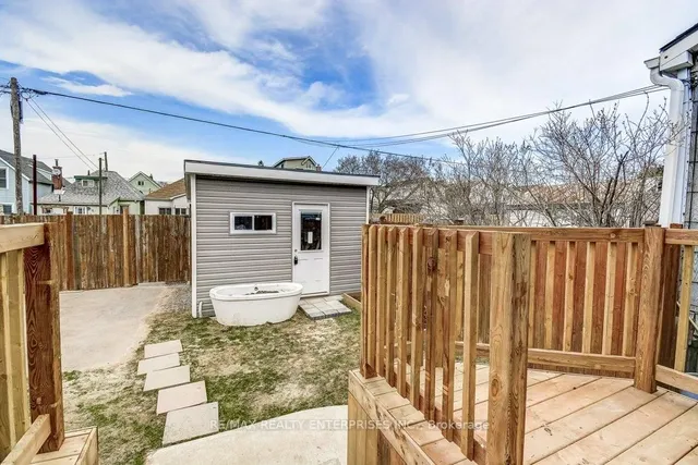 Additional image 28 of 1039.5 Cannon St