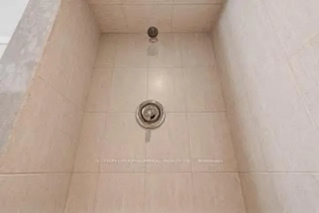 Additional image 40 of 103 Neilson Dr