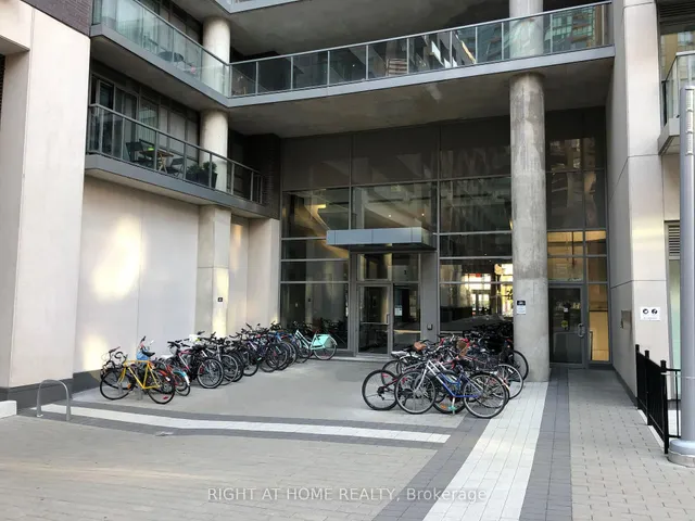 Additional image 19 of 68 Abell St Unit 846