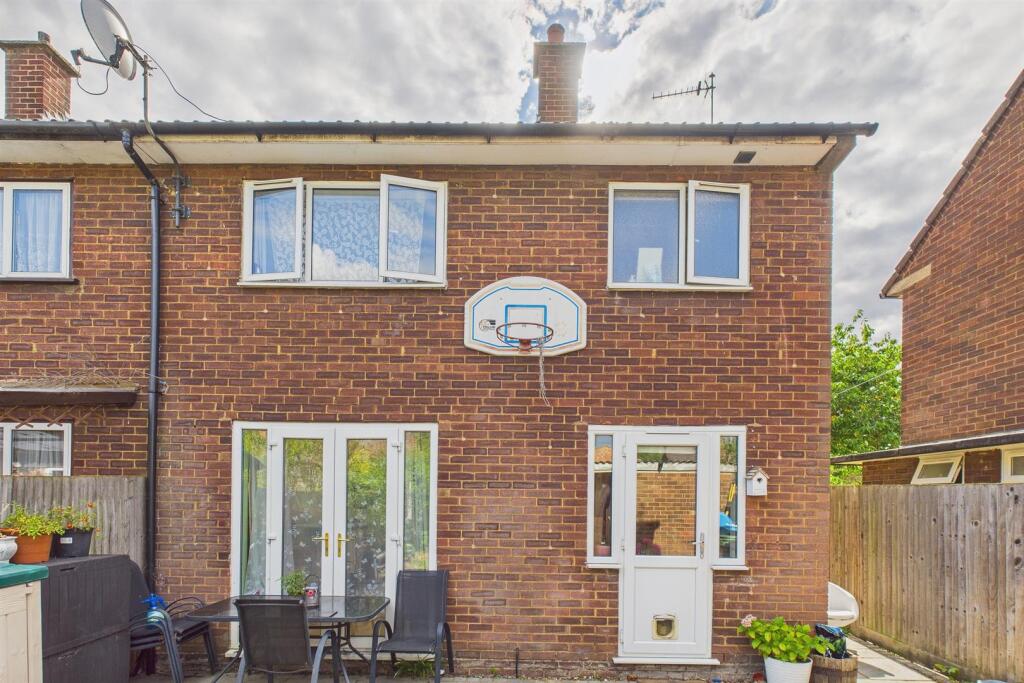 Additional image 13 of Benbow Close, St. Albans AL1