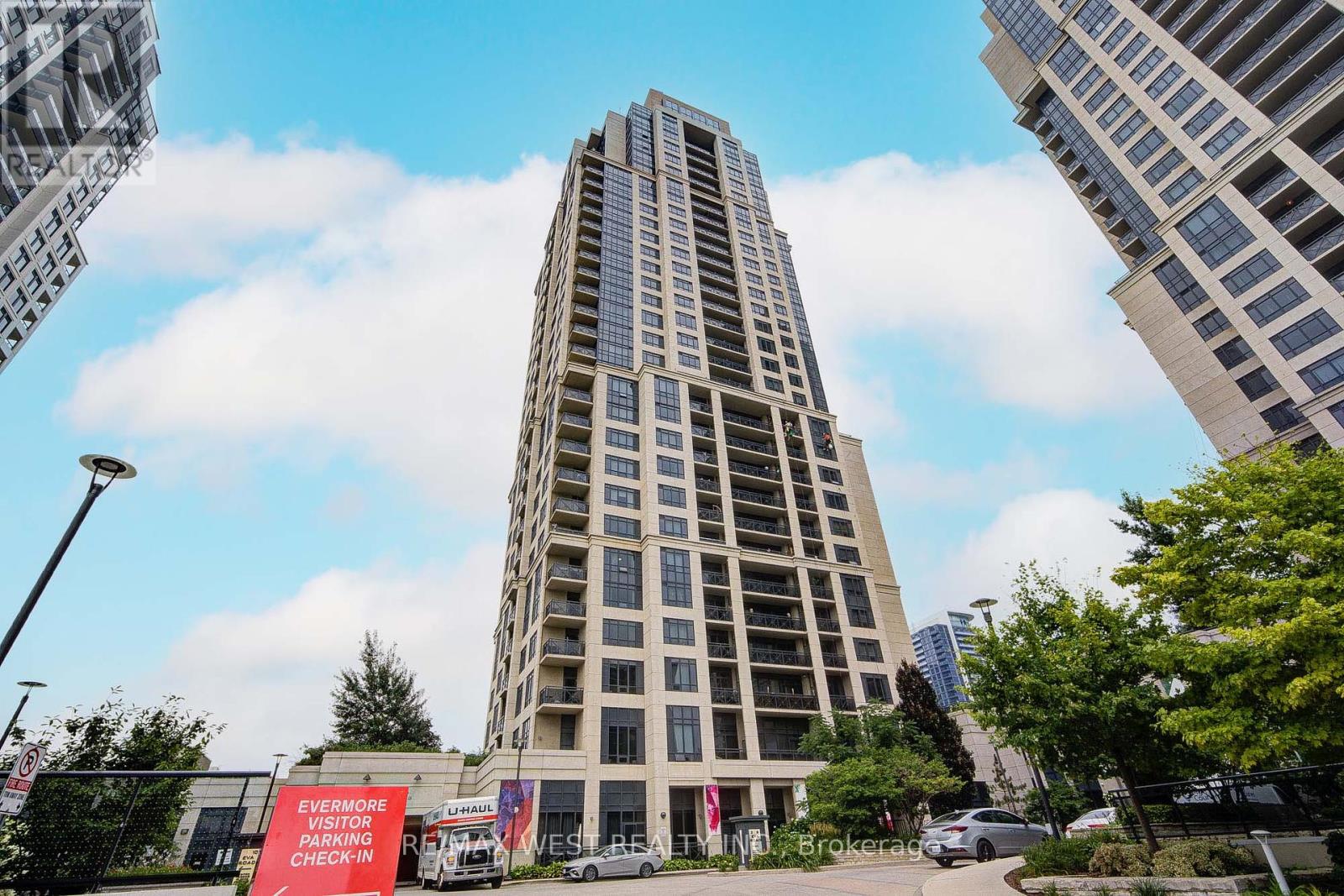 Property image for 630 - 2 EVA ROAD|Toronto (Etobicoke West Mall), Ontario M9C0A9