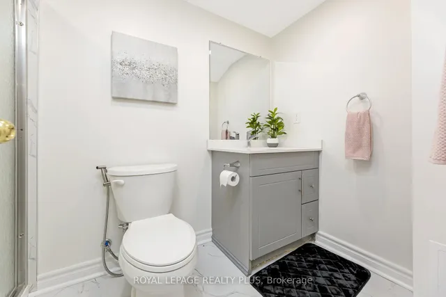 Additional image 34 of 1525 Swann Cres