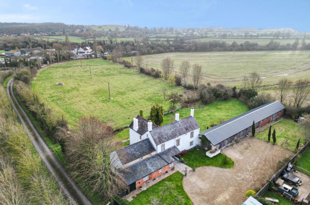 Additional image 37 of Hawkeridge Farm, Mill Lane, Hawkeridge