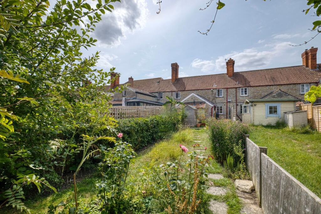 Additional image 19 of Most desirable road in Street