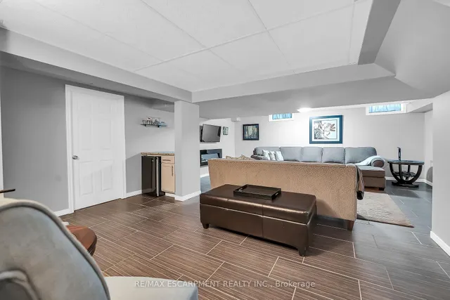 Additional image 32 of 43 Medici Lane