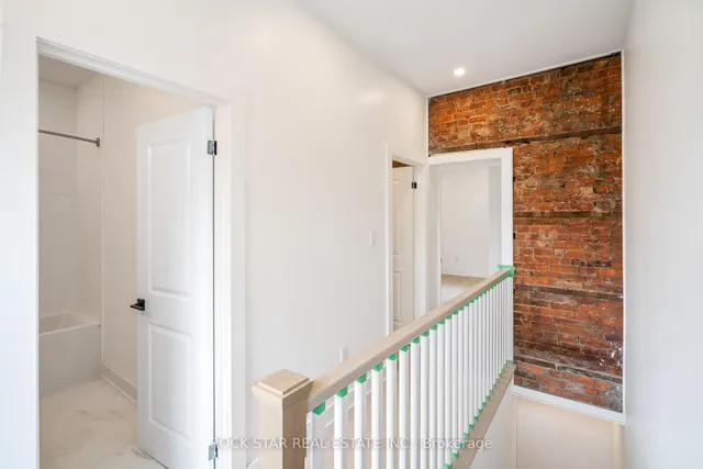 Additional image 41 of 42 Ray St