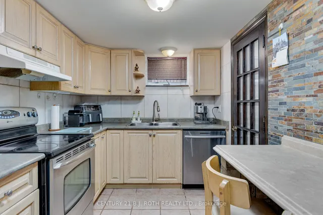 Additional image 44 of 193 Epsom Downs Dr