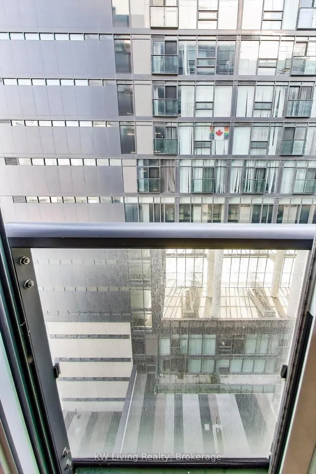 Additional image 22 of 36 Lisgar St Unit 1601