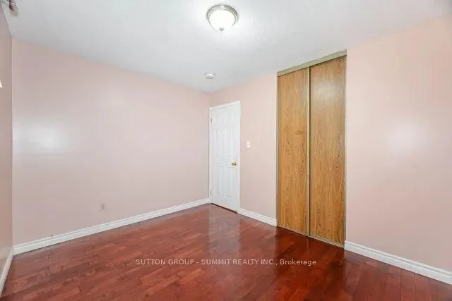 Additional image 30 of 354 Centre St