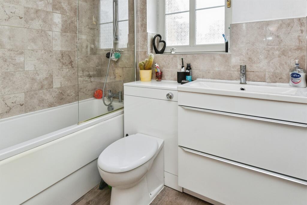 Additional image 16 of Russett Court, Warminster